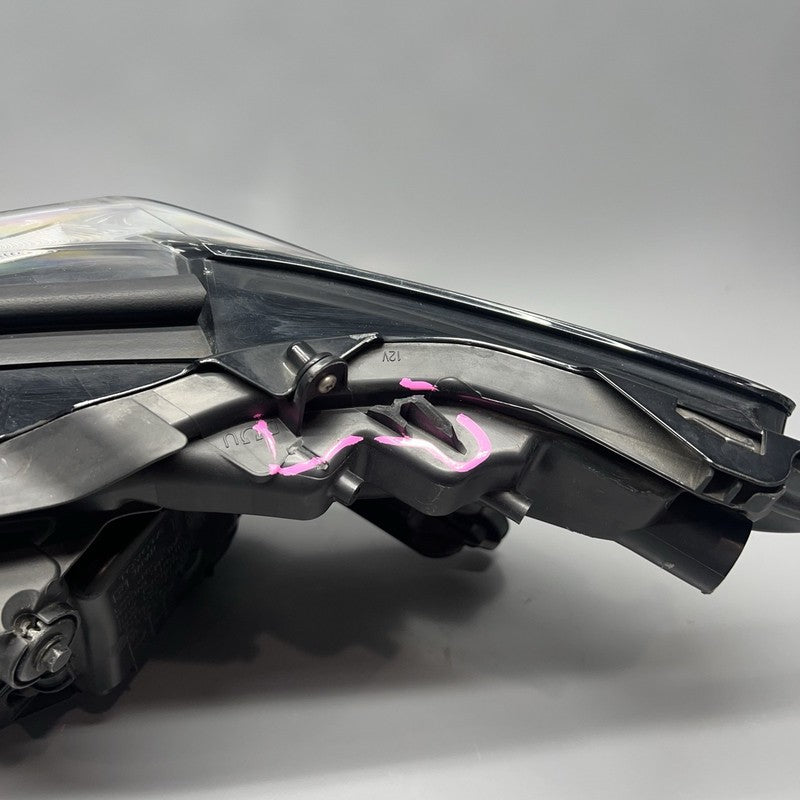 TOYOTA CAMRY HEADLIGHT RIGHT PASSENGER 2018 2019 2020 2021 2022 2023 LED OEM