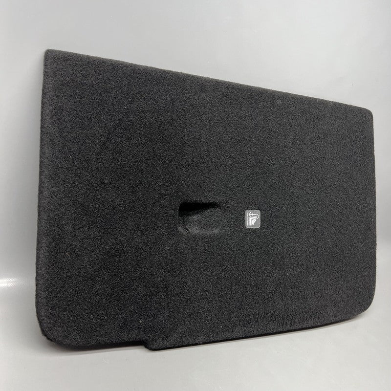1494077-00-A TESLA MODEL Y 2ND ROW BACK COVER RIGHT 2020 2021 2022 2023 1494077-00-A