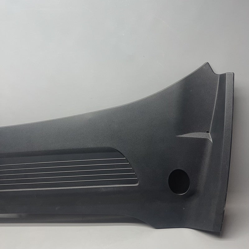 1492605-00-B TESLA MODEL Y APRON COVER REAR 2020 2021 2022 2023 2024 OEM 1492605-00-B