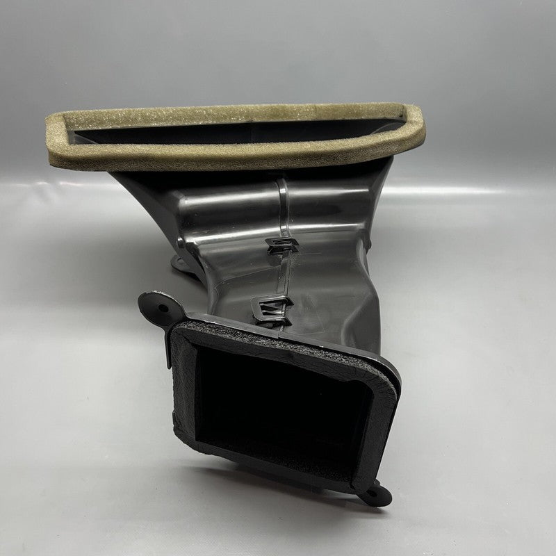 1509536-00-A TESLA MODEL Y AIR INTAKE DUCT 2020 2021 2022 2023 OEM 1509536-00-A