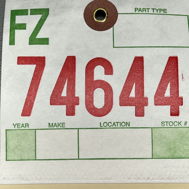 670111581 MASERATI LEVANTE TAILGATE BACKDOOR SPOILER LEFT 2017 18 19 2020 OEM 670111581