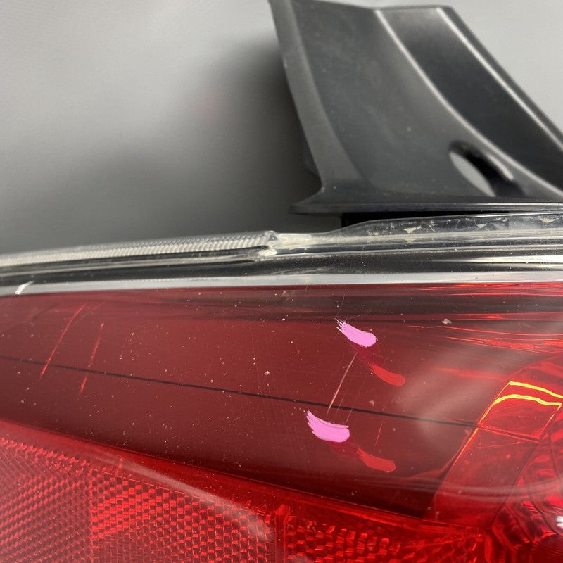 84201-SG050 SUBARU FORESTER TAIL LIGHT LEFT DRIVER 2014 2015 2016 OEM
