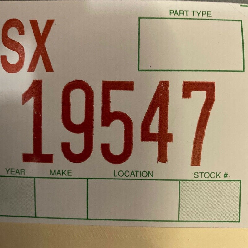 LR091434 / J8A2-23719-AAW RANGE ROVER VELAR L560 DOOR PANEL LEFT DRIVER FRONT 2018 2019 2020 OEM LR091434