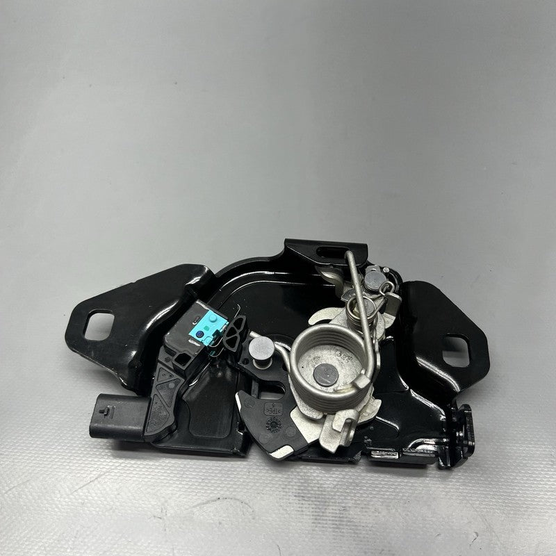 1500397-00-E TESLA MODEL Y LOCK LATCH 2020 2021 2022 2023 OEM 1500397-00-E