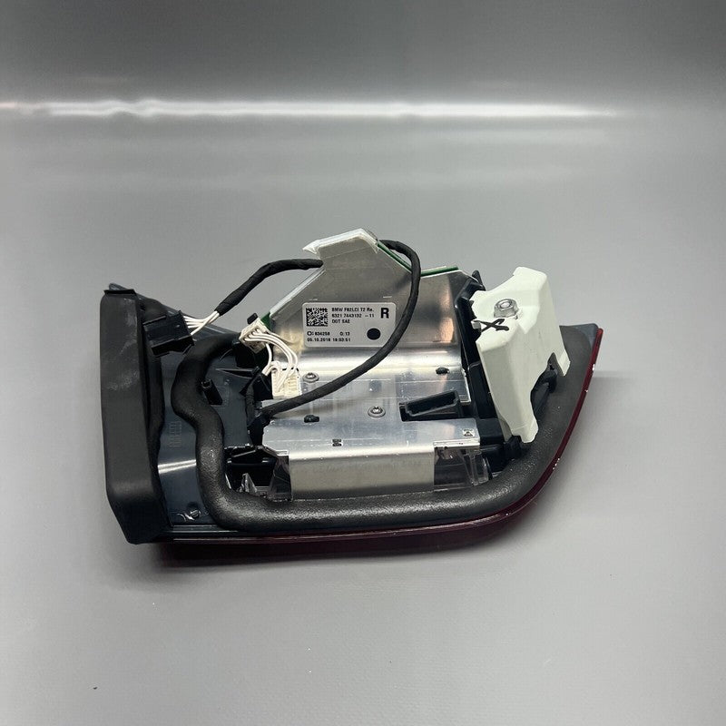 63217443132 BMW M4 TAIL LIGHT TRUNK RIGHT COUPE 2018 2019 OEM 7443132