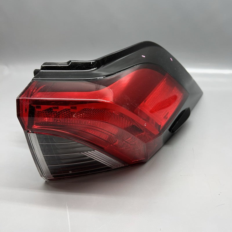 RAV 4 TOYOTA RAV 4 TAIL LIGHT RIGHT PASSENGER 2019 2020 2021 2022 OEM