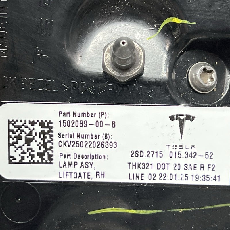 1502089-00-B TESLA MODEL 3 Y TAIL LIGHT INNER RIGHT 2017 2018 2019 2020 2021 2022 2023 2024