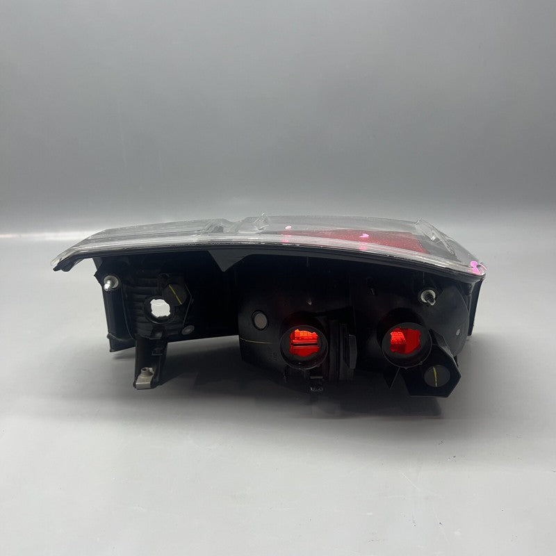 TOYOTA TACOMA TAIL LIGHT RIGHT PASSENGER 2020 2021 OEM DAMAGED