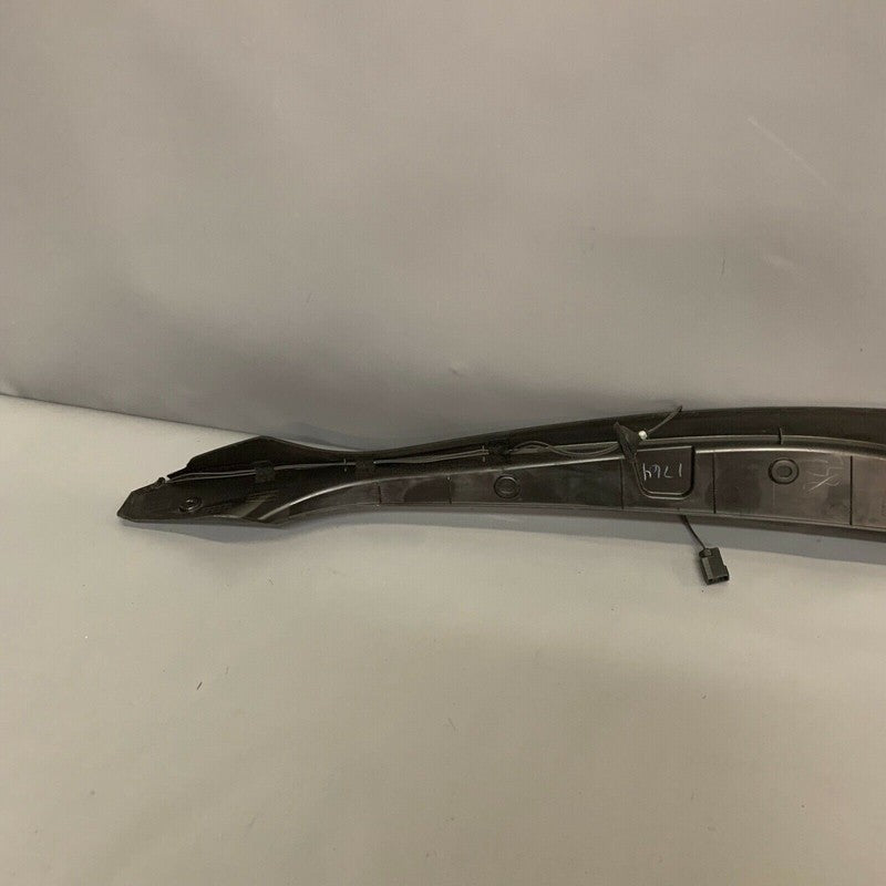 1037559-00-D TESLA MODEL X TRIM MOULDING LEFT SIDE 2015 2016 217 2018 OEM 1037559-00-D