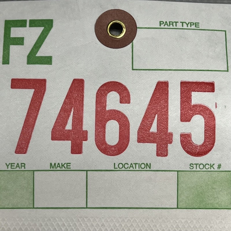 670111580 MASERATI LEVANTE TAILGATE BACKDOOR SPOILER RIGHT 2017 18 19 2020 OEM 670111580