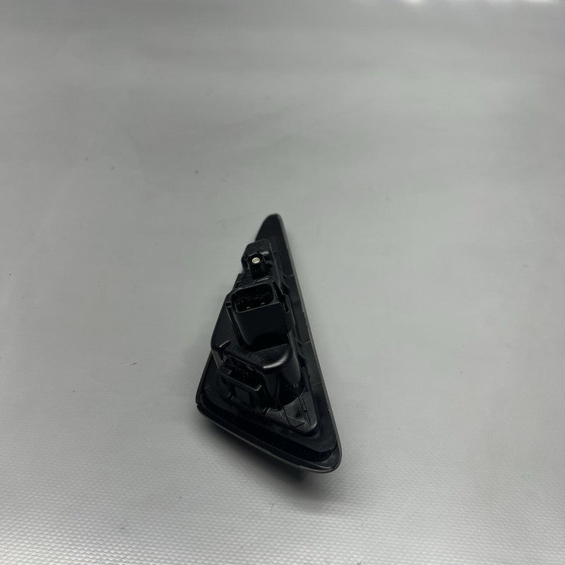 1495866-22-C TESLA MODEL X FENDER CAMERA REPEATER LEFT 2021 2022 2023 2024 OEM 1495866-22-C
