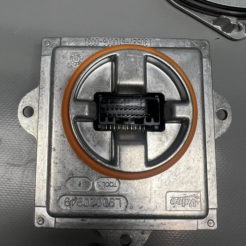L90028085 MASERATI QUATTROPORTE HEADLIGHT BALLAST MODULE 2014 2015 2016 2017 2018 2019