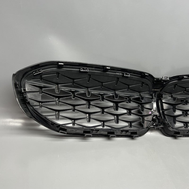 5113192976 BMW M340 GRILLE 2020 2021 2022 OEM 5113192976