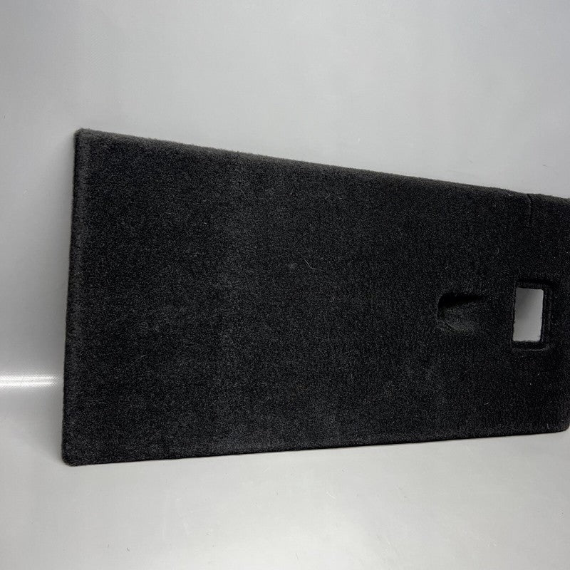 1493924-00-E TESLA MODEL Y 2ND ROW SEAT BACK COVER MIDDLE 2020 2021 2022 2023 1493924-00-E