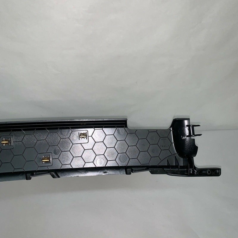 1105135-00-C TESLA MODEL X RIGHT SPINE PLASTIC RACETRACK 2015 2016 2017 2018 OEM
