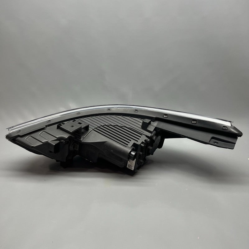 92102-J0XXX HYUNDAI ACCENT HEADLIGHT RIGHT PASSENGER 2018 2019 2020 HALOGEN OEM