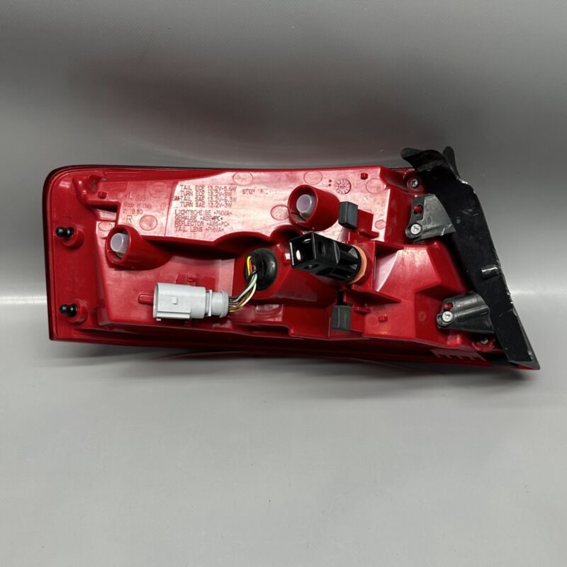 8T0945096J AUDI A5 TAIL LIGHT RIGHT PASSENGER 2013 2014 2015 2016 2017 OEM 8T0945096J