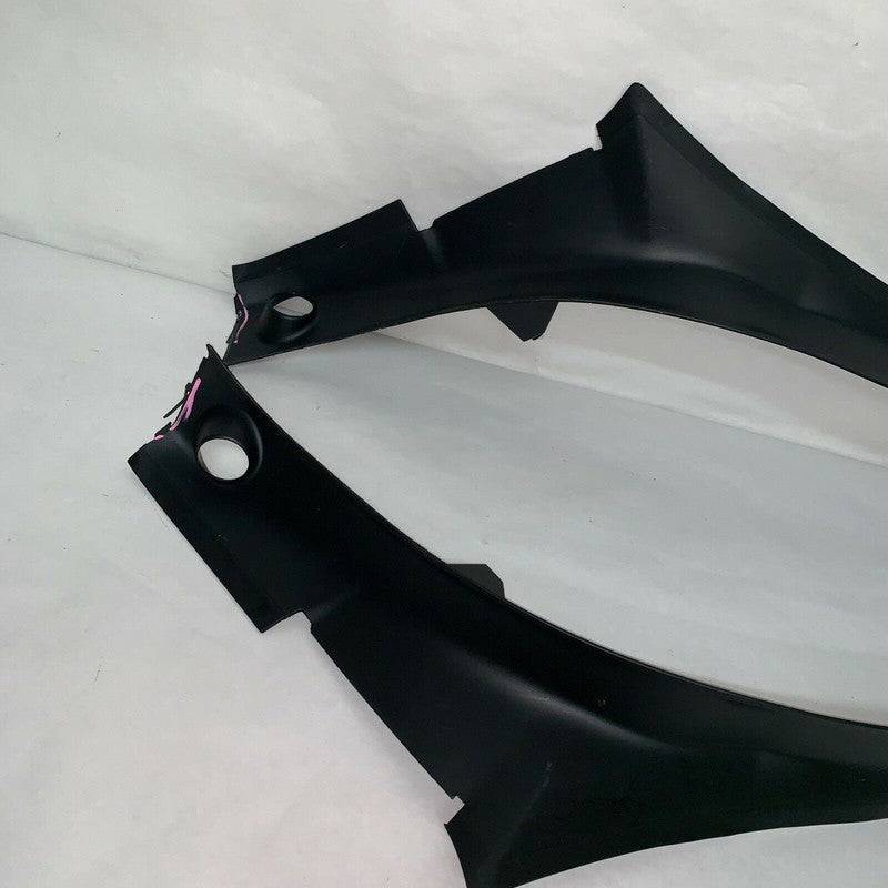 1047321-00-c TESLA MODEL X REAR TRUNK BOOT QUARTER SPACE GUTTER TRIM 2015 2016 2017 2018 OEM