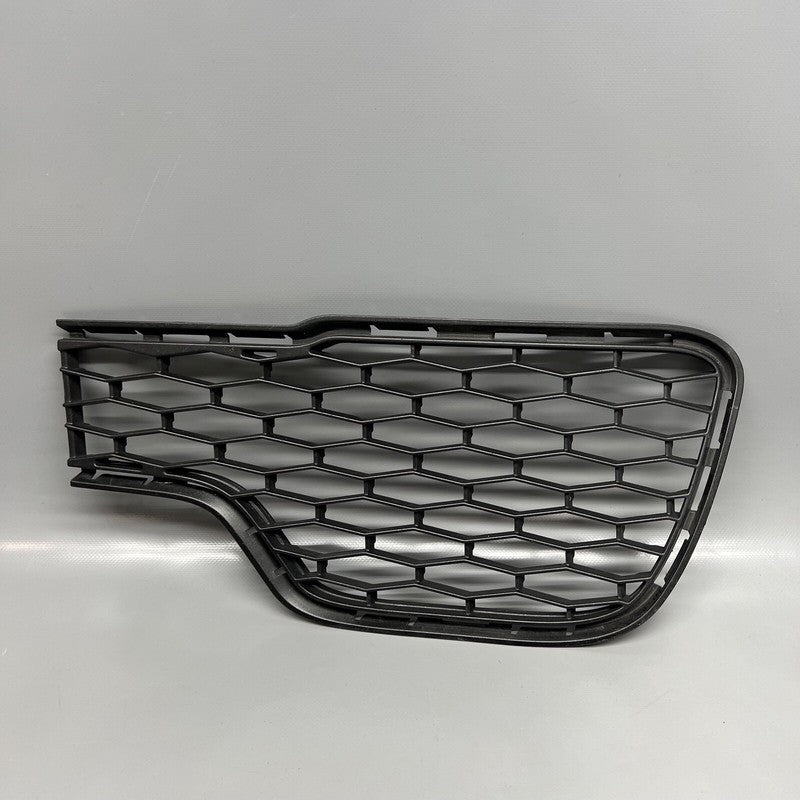 MASERATI GHIBLI FRONT BUMPER LOWER GRILLE RIGHT 2014 2015 2016 2017 OEM