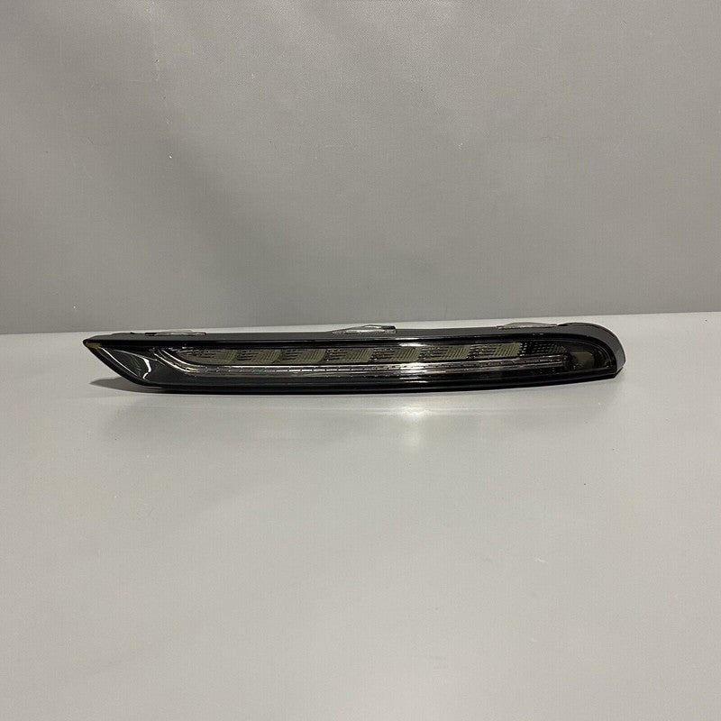 95B941181A PORSCHE MACAN S FOG LIGHT LEFT DRIVER 95B941181A LED OEM 2016 2017 2018