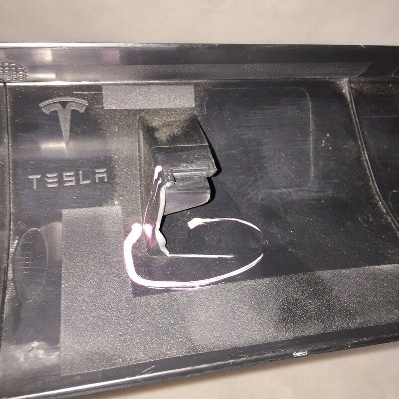 1037906-00-D TESLA MODEL X REAR LIFTGATE UPPER TRIM MOULDING 2015 2016 2017 2018 OEM