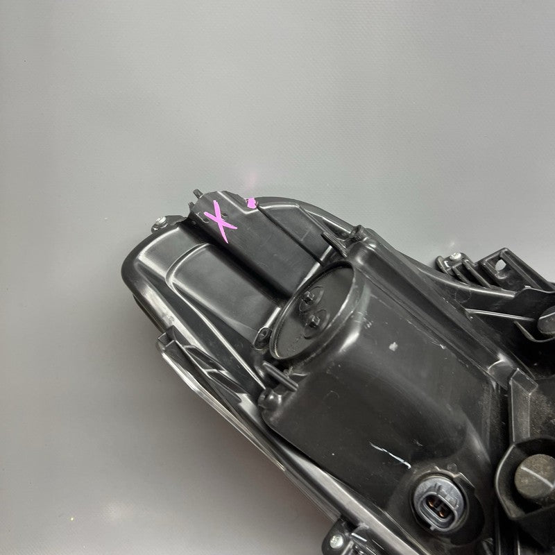 TOYOTA COROLLA CROSS HEADLIGHT LLEFT DRIVER 2022 2023 OEM