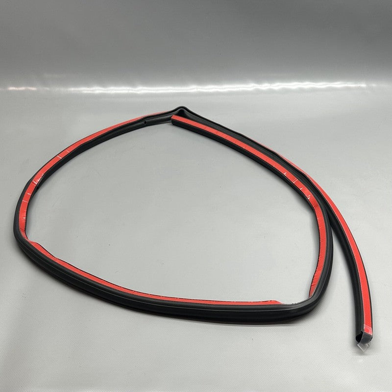 1500058-00-B TESLA MODEL 3 DOOR SECONDARY SEAL LEFT FRONT 2020 2021 22 2023 OEM 1500058-00-B