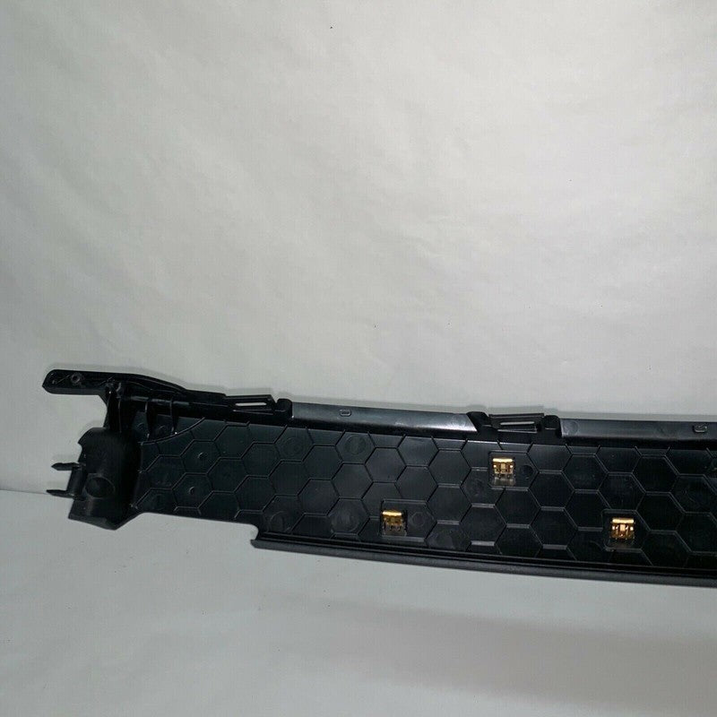 1105135-00-C TESLA MODEL X RIGHT SPINE PLASTIC RACETRACK 1105135-00-C 2015 2016 2017 2018 OEM