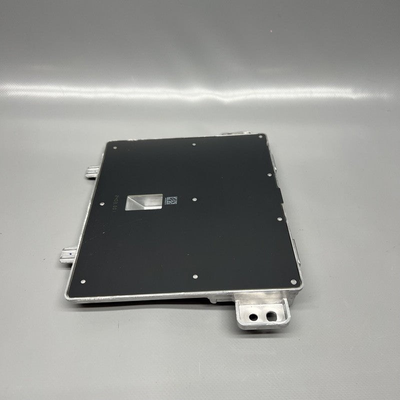 1755100-00-D TESLA MODEL 3 WIRELESS CHARGING MODULE 2017 18 19 20 21 22 2023 1755100-00-D