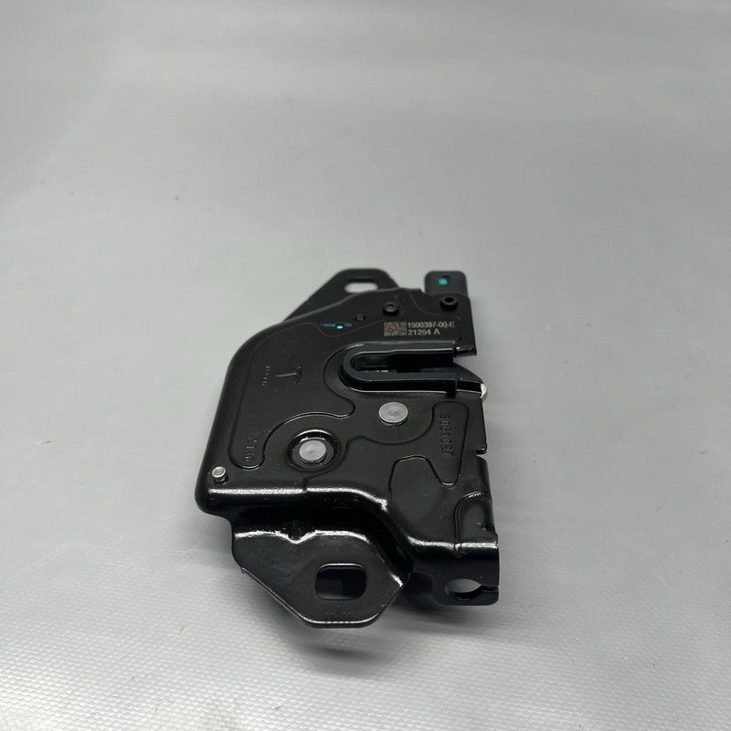 1500397-00-E TESLA MODEL Y LOCK LATCH 2020 2021 2022 2023 OEM 1500397-00-E