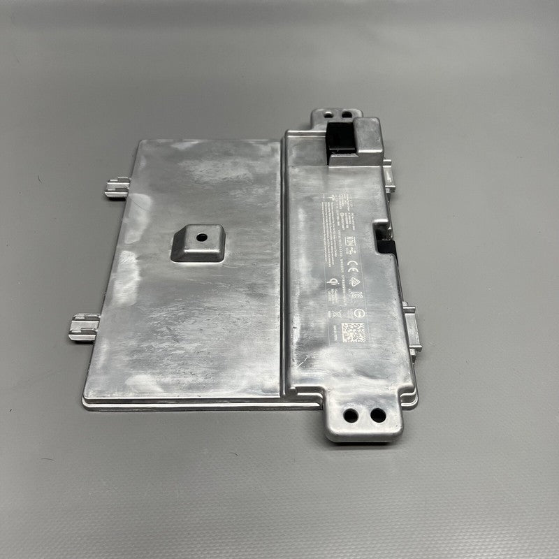 1755100-00-D TESLA MODEL 3 WIRELESS CHARGING MODULE 2017 18 19 20 21 22 2023 1755100-00-D
