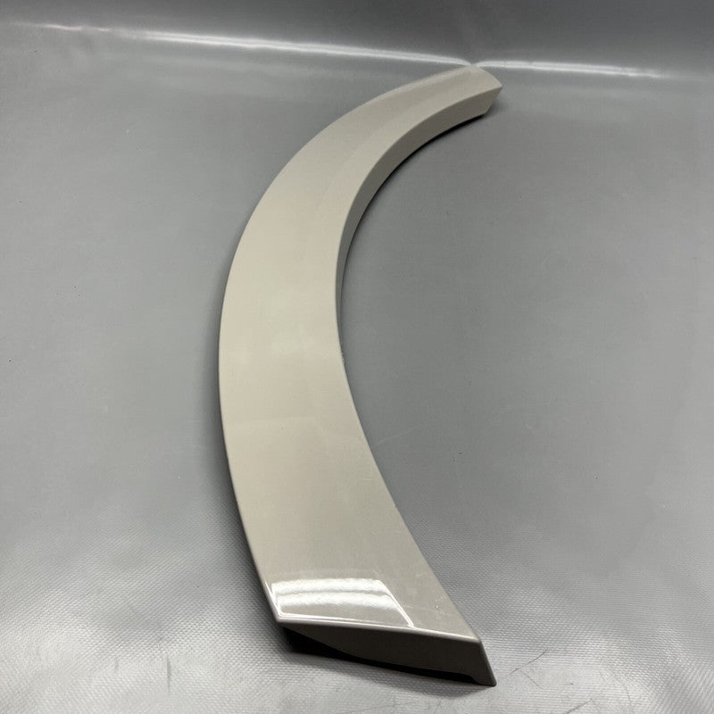 4KE853025E AUDI E-TRON WHEEL FLARE MOLDING LEFT DOOR 2018 2019 2020 2021 OEM 4KE853025E