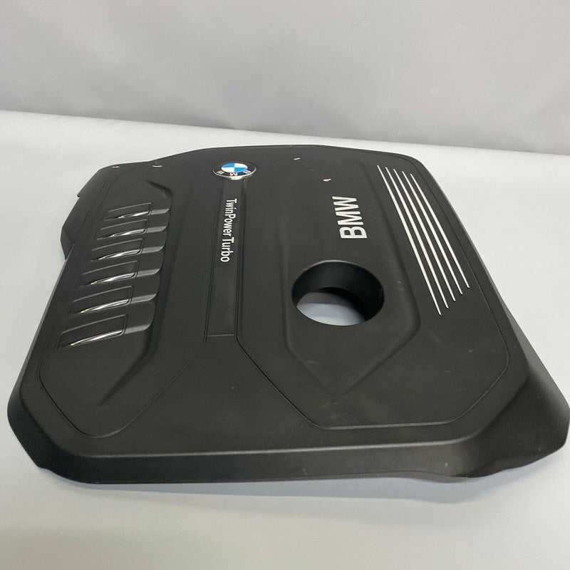 11128607142 BMW 740 ENGINE COVER 2018 SEDAN 11128607142 OEM
