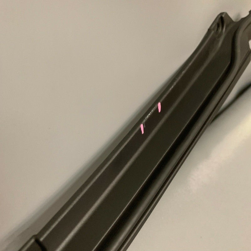 1037559-00-D TESLA MODEL X TRIM MOULDING LEFT SIDE 2015 2016 217 2018 OEM 1037559-00-D