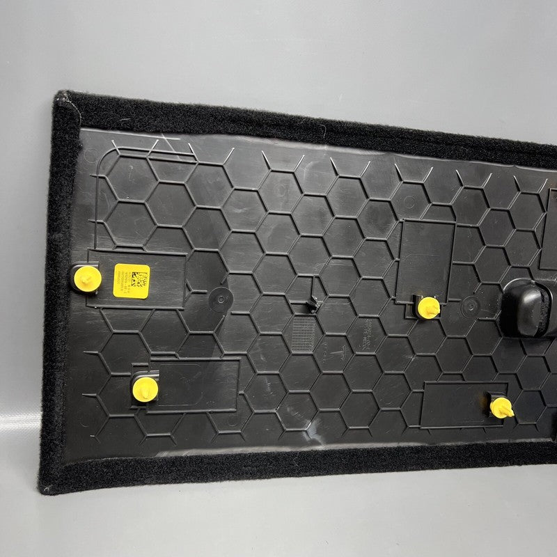 1493924-00-E TESLA MODEL Y 2ND ROW SEAT BACK COVER MIDDLE 2020 2021 2022 2023 1493924-00-E