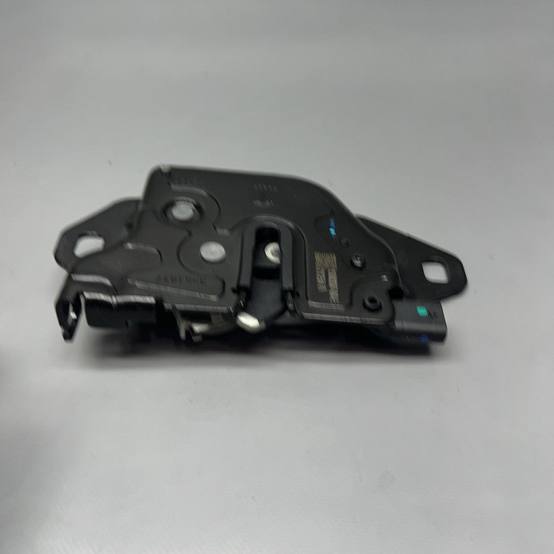 1500397-00-E TESLA MODEL Y LOCK LATCH 2020 2021 2022 2023 OEM 1500397-00-E