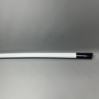 1600171-00-A TESLA MODEL S PLAID DOOR WINDOW MOLDING LEFT FRONT 2021-2023 1600171-00-A