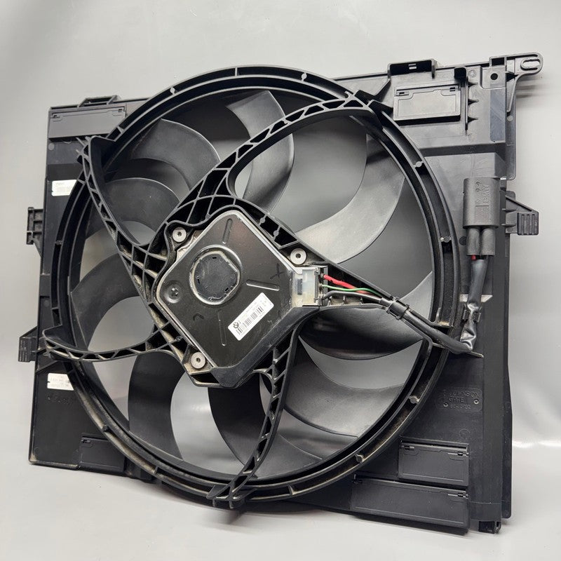 8625440 BMW 228I RADIATOR FAN 335I 435I 2016 2017 2018 2019 2020 OEM 8625440