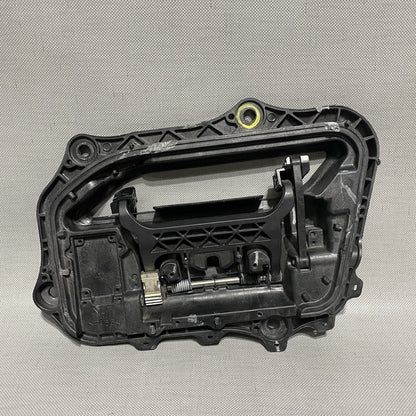 1007372-01-H TESLA MODEL S DOOR HANDLE RIGHT FRONT 1007372-01-H OEM 2016 2017 2018