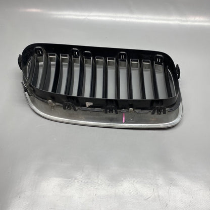 51137200727 BMW 528 GRILLE LEFT DRIVER SIDE 535 F10 51137200727 2011 2012 2013 OEM 