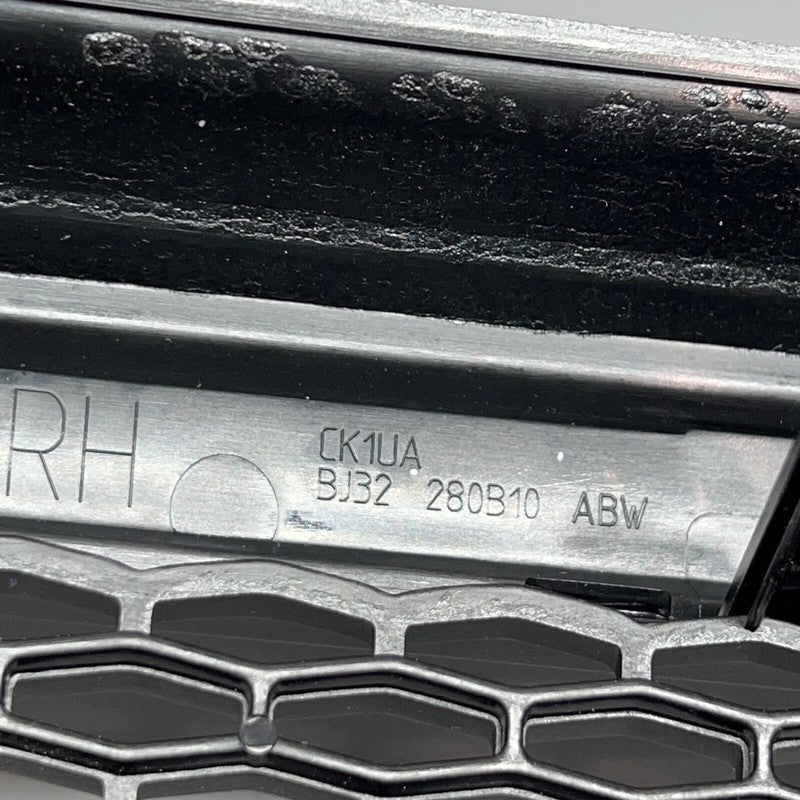BJ32280B10-ABW RANGE ROVER EVOQUE FENDER GRILLE RIGHT 2012 13 14 15 16 17 18 2019 OEM 