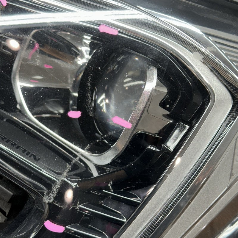84355670 GMC TERRAIN HEADLIGHT LEFT DRIVER 2018 2019 2020 2021 XENON OEM 84355670