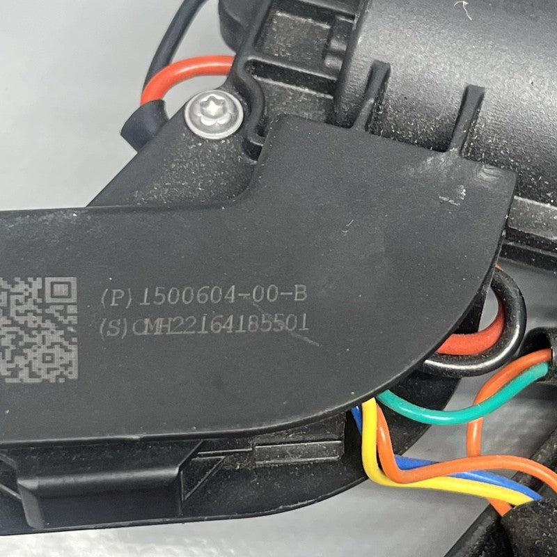 1500604-00-B TESLA MDOEL 3 Y LIFTGATE CINCH LITCH 2018 2019 2020 2021 2022 2023 1500604-00-B