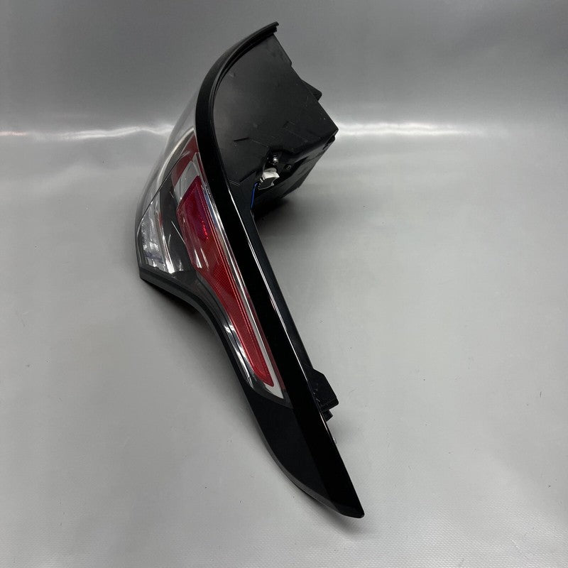LR061588 RANGE ROVER SPORT TAIL LIGHT RIGHT PASSENGER 2014 2015 2016 2017 OEM LR061588