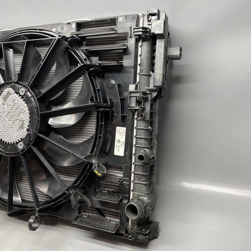 17118743663 BMW 740 RADIATOR FAN ASSEMBLY 17118743663 2016 2017 2018 2019 600 WATT OEM