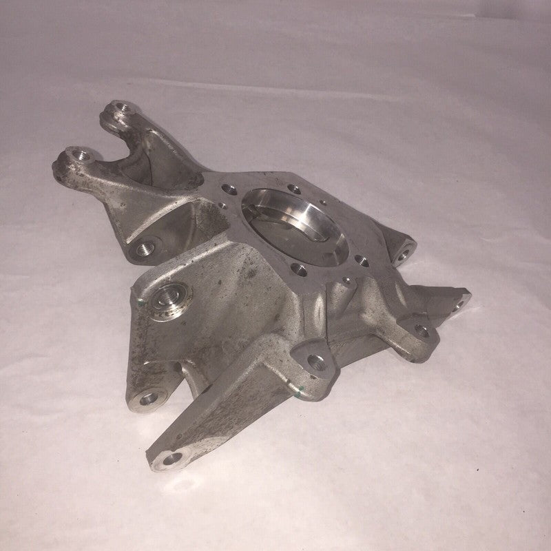 6007024-00-B TESLA MODEL S RIGHT REAR KNUCKLE 2012 2013 2014 2015 OEM 6007024-00-B
