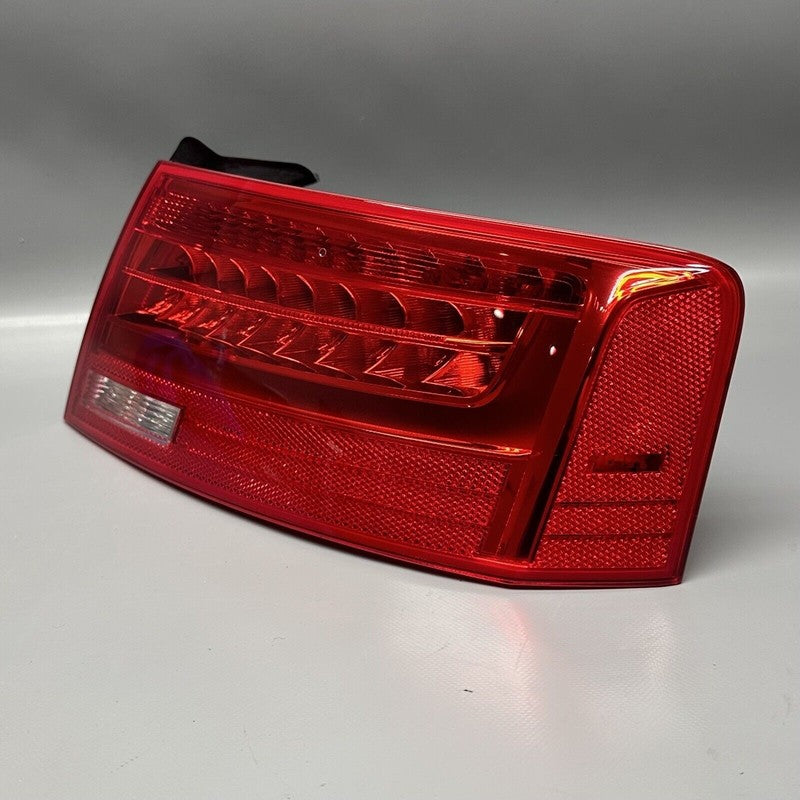 AUDI A5 TAIL LIGHT RIGHT PASSENGER 2013 2014 2015 2016 2017 OEM 8T0945