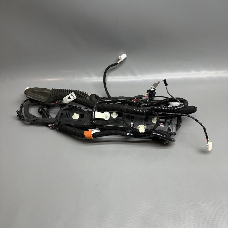 1489055-00-C TESLA MODEL Y TAIL GATE WIRE HARNESS 2020 2021 2022 2023 OEM 1489055-00-C