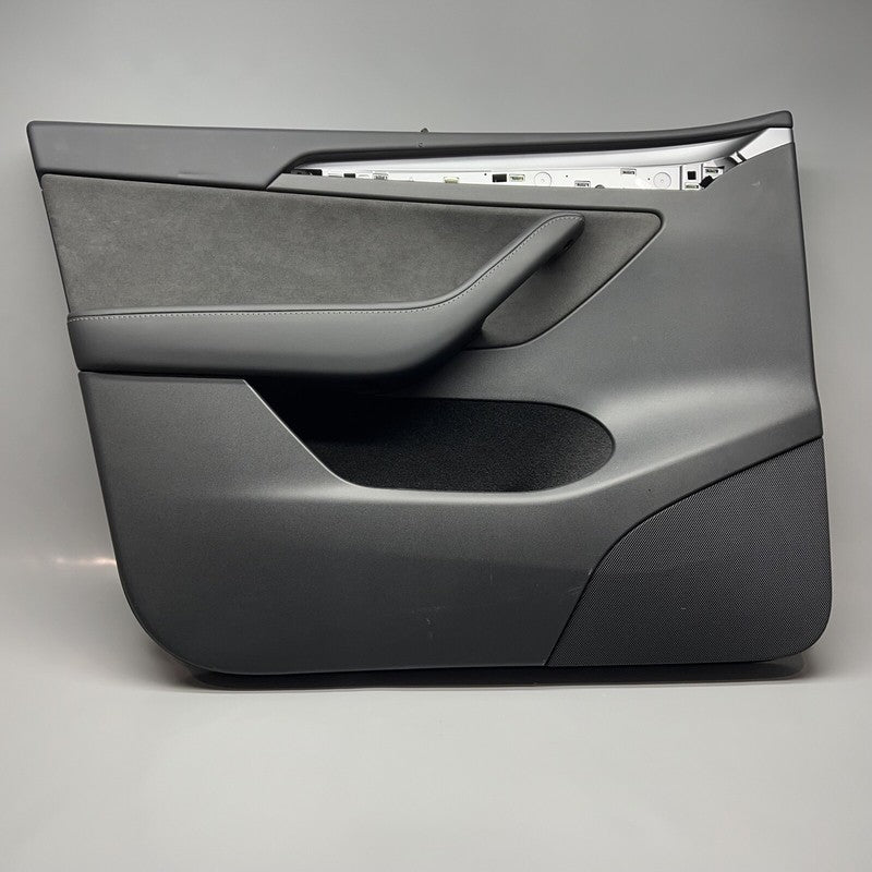 1997294-00-C TESLA MODEL Y DOOR PANEL LEFT FRONT 2020 2021 2022 2023 OEM 1997294-00-C