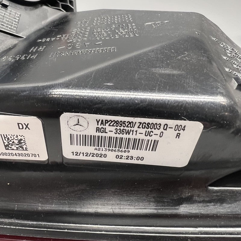 a2139065609 MERCEDES BENZ E350 TAIL LIGHT RIGHT PASSENGER E450 2021 2022 2023 LED OEM